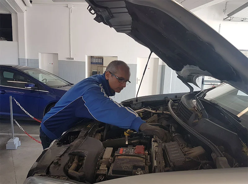Contrôle Technique à Port-Saint-Louis-du-Rhône : Auto Contrôle, l'expertise de Gaël Chiabrando 1 auto controle technique