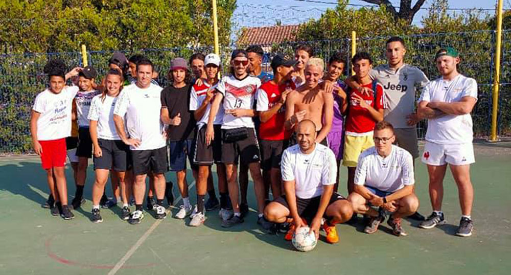 Un tournoi de foot qui rapproche 2 s