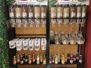 Autour des saisons ouvre ses portes 14 autour-des-saisons-port-saint-louis-epicerie