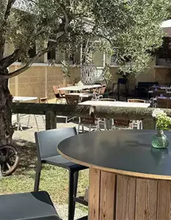 Hôtel-Restaurant La Plage – Port-Saint-Louis 3*