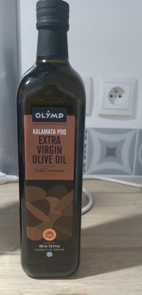 Huile d'olive grecque AOP à Port-Saint-Louis-du-Rhône : découvrez les saveurs authentiques de Sitia et Kalamata avec Alexandre Kriticos 9 kalamata