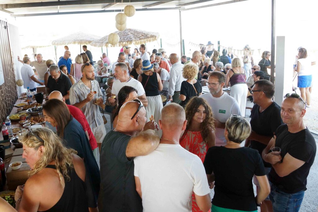 Inauguration ginguette camarguaise