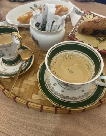 Mayah Coffee – Salon de Thé à Port-Saint-Louis-du-Rhône
