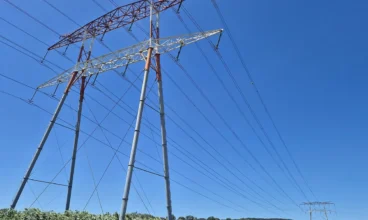 Ligne THT Fos-Jonquières : après la mobilisation d’Arles, la justice impose une médiation à RTE