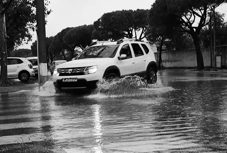 Inondations à Istres : la cellule de crise levée, 88 personnes relogées et des sites naturels toujours fermés 1 inondation